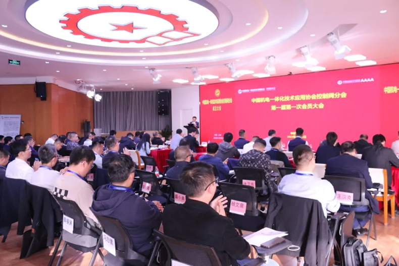 eae63ed4d3 图片